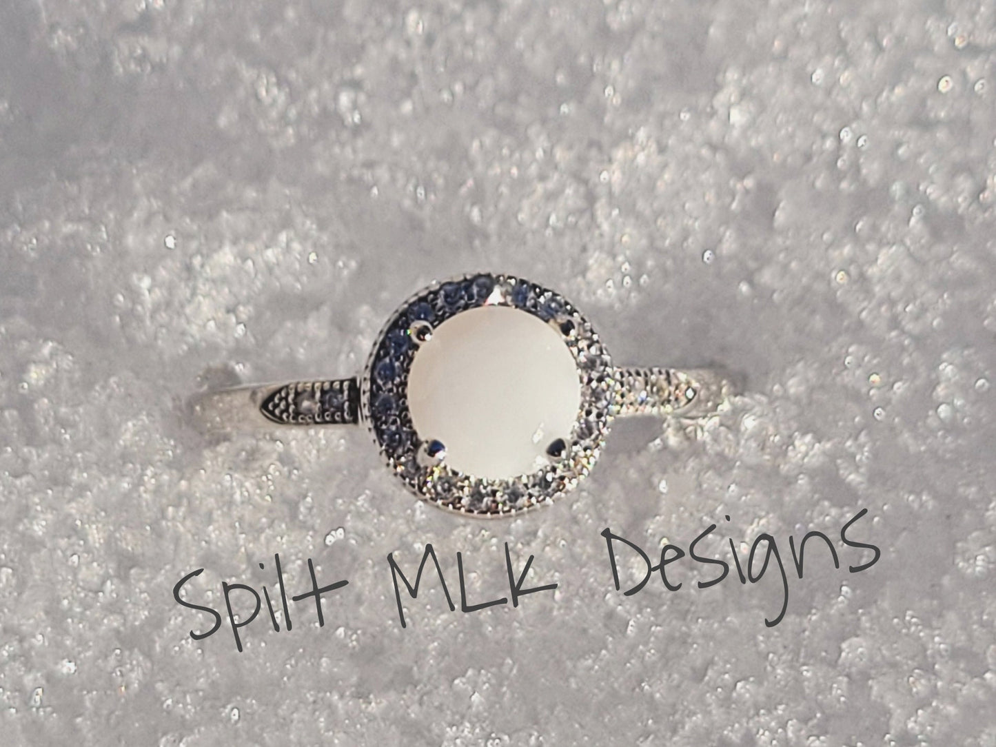 Circle Halo Breastmilk Ring