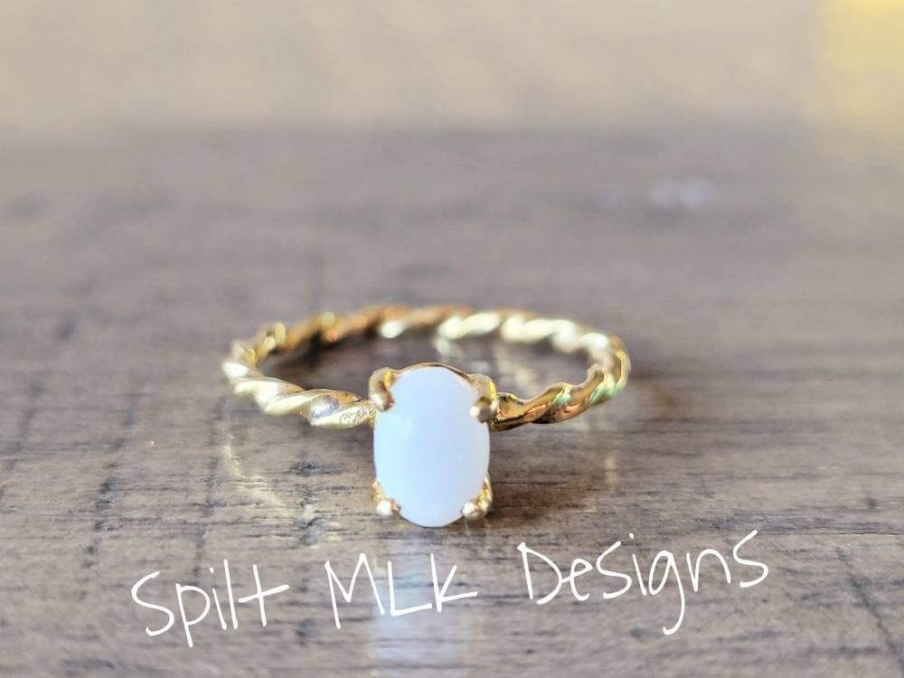 Gold Twist Breastmilk Ring